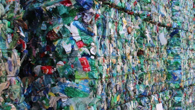 PET opaque : le plan Eco-Emballages