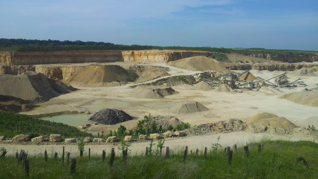 Vicat reste stable en 2016