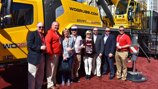 W.O. Grubb achète 3 Grove à Conexpo