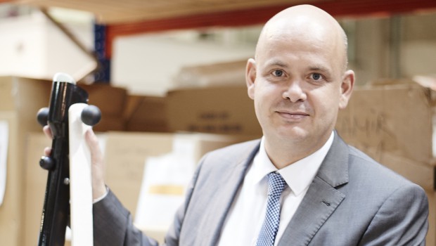 Klubb : développement vers le lourd