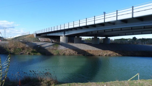 A9 : Ciments Calcia façonne le viaduc Lez-Lironde