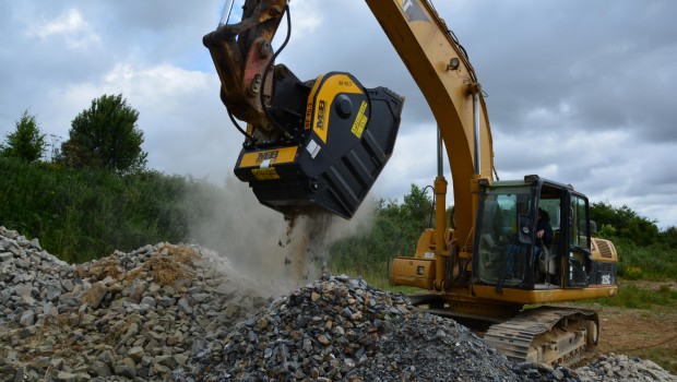 MB Crusher sur le SNED et Espace BTP