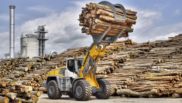 Liebherr L580 XPower loader wins Red Dot Award