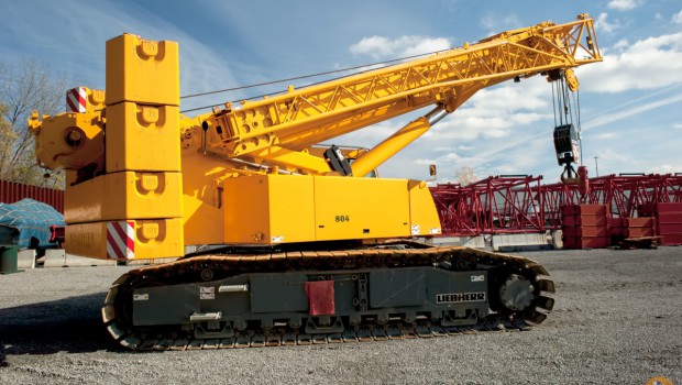 Telescopic crawler crane Liebherr impresses Northern Construction