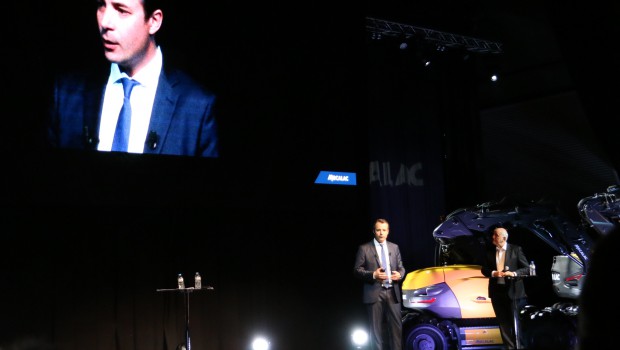 Mecalac dévoile 4 pelles sur pneus inédites