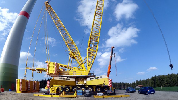 Mediaco possède une des plus grosses grues d'Europe