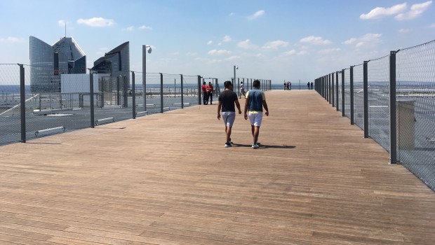 Le toit de la Grande Arche de La Défense ouvre au public