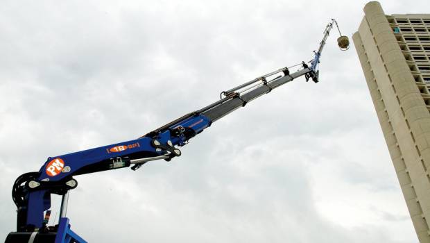 250 personnes chez CIDM pour les grues PM