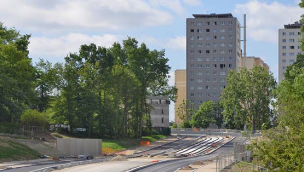 Tram-train T4 : débranchement vers Montfermeil