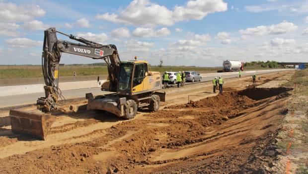 Terrassement dans un mouchoir de poche à Saint-Quentin