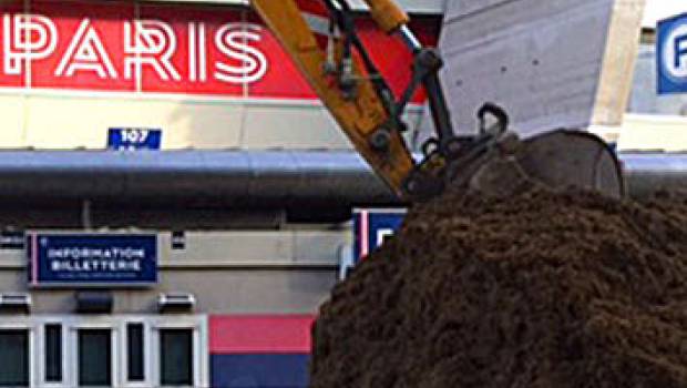 PSG : Hesus renouvelle la pelouse du Parc des Princes