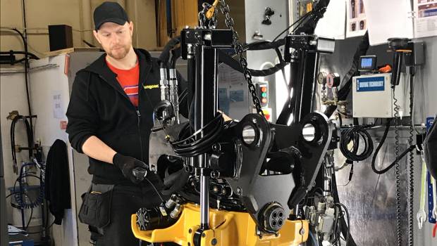 Engcon se dote de 2 installations de test automatisées