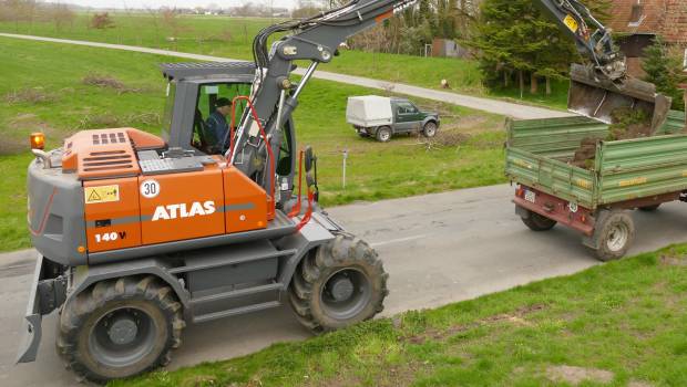 En Allemagne, Atlas traîne ses pneus dans la boue