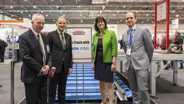 Infrarail porté par le marché ferroviaire anglais