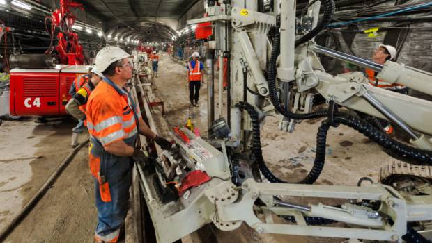 RER C : un obus s’immisce sur le chantier