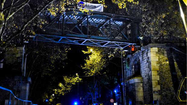 Démontage nocturne à l'aqueduc de l'Avre