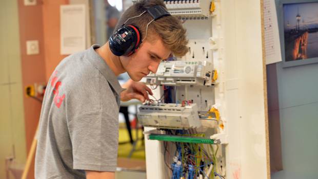 Un diagnostic électrique obligatoire dès janvier 2018