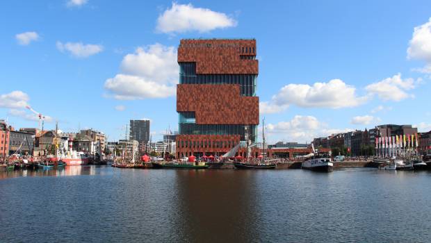 Le port d'Anvers donne la chasse au transport routier