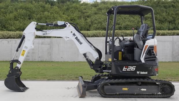 Bobcat lance 5 mini-pelles en Phase V