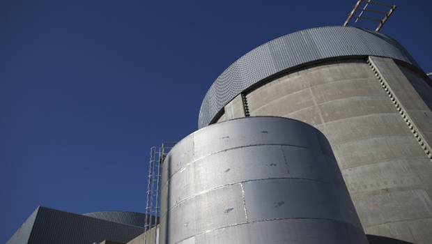 Faut-il fixer un calendrier de fermeture des réacteurs nucléaires?