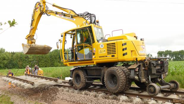 Pelle Atlas 1604 ZW : une experte rail-route