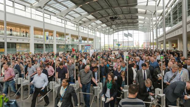 Ifat voit toujours plus grand