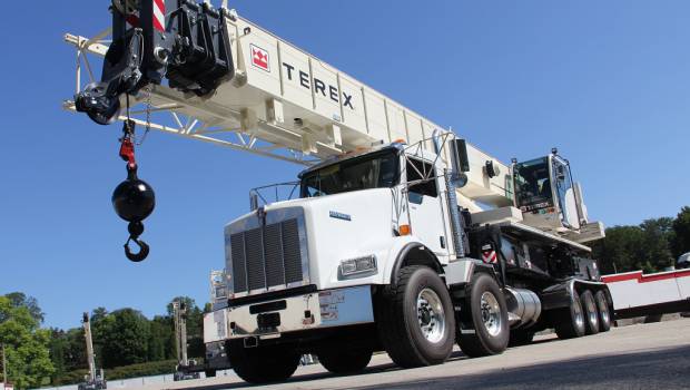 14 grues Terex pour Utility One Source