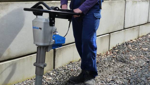 Weber MT pilonne à l’électricité