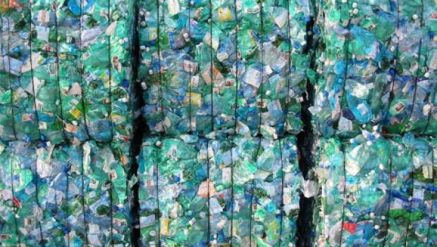 Angleterre : nouveau plan de lutte contre les déchets en plastique