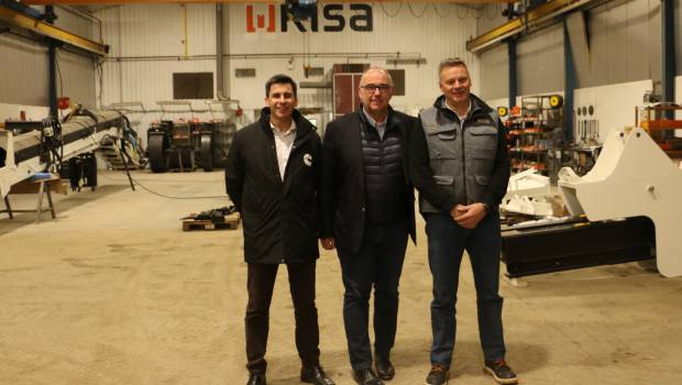 Risa monte en gamme avec Cummins