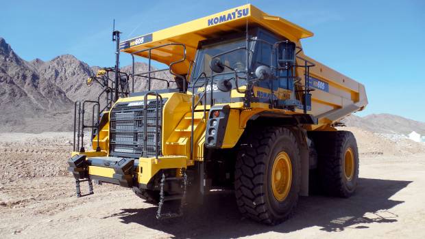 Deux nouveaux rigides chez Komatsu