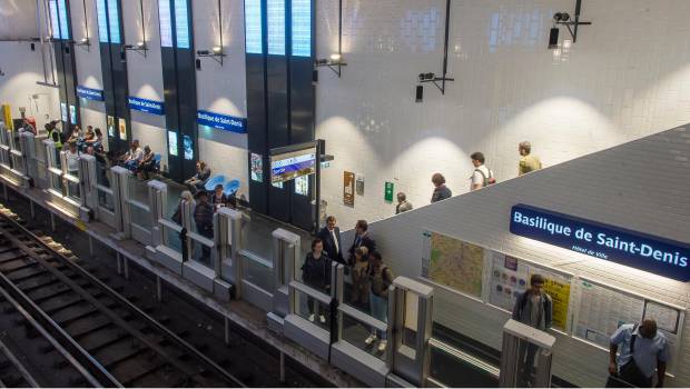 La station de métro Basilique de Saint-Denis remise à neuf