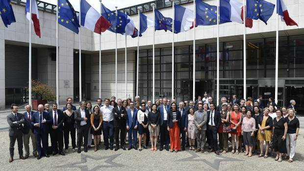 Pum Plastiques : 100 % de plastique recyclé en 2025