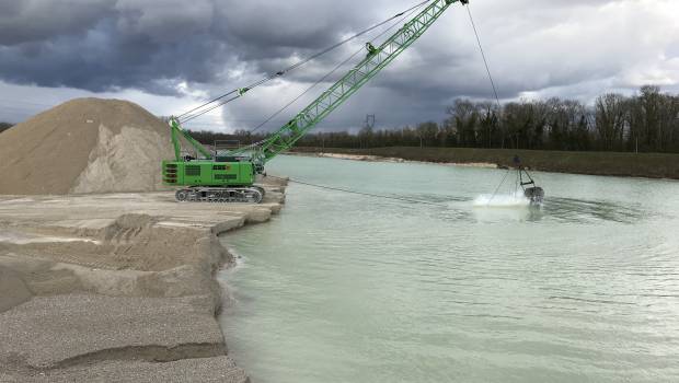 Les draglines Sennebogen au rendez-vous de la SIM