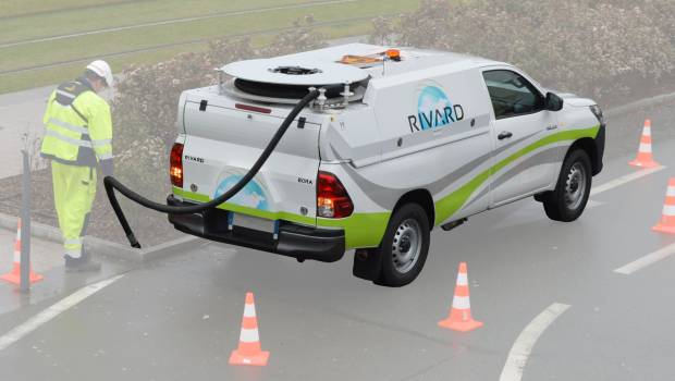 Assainissement : le Bora, mini-combiné hydrocureur tout-terrain de Rivard