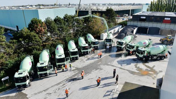 Dix bétonnières portées sur Arocs pour CUBE