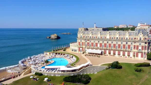 Eiffage Construction sur la rénovation de l’hôtel du Palais à Biarritz
