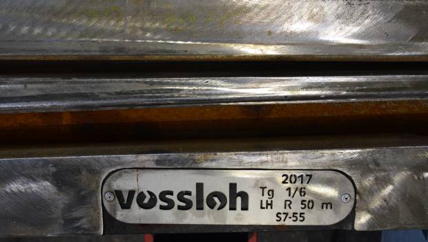 Première coulée sur le site de Vossloh Outreau Technologie