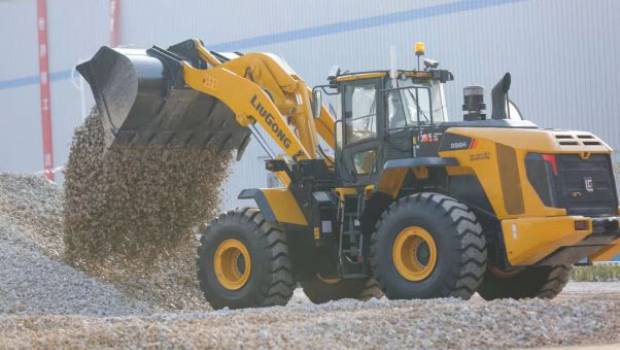 LiuGong lance une chargeuse sur pneus intelligente