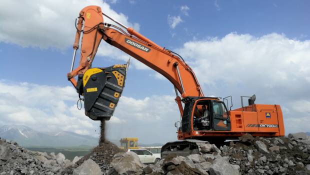 MB Crusher passe partout en Arménie