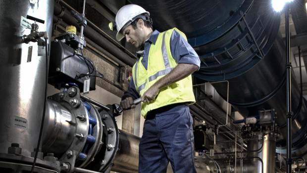 Peli présente ses torches stylos pour les environnements difficiles