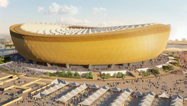 Au Qatar, les chantiers du Mondial 2022 sont scrutés de près