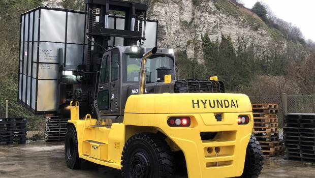 Egetra acquiert un chariot 160D-9L Hyundai