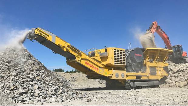 Nouveau concasseur à mâchoires hybride pour Keestrack