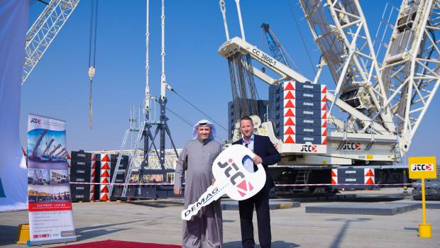 Une grue Terex CC 2800-1 pour JTC au Koweït