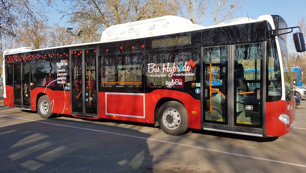 Le premier bus GNV hybride de France exploité par RATP à Bourges