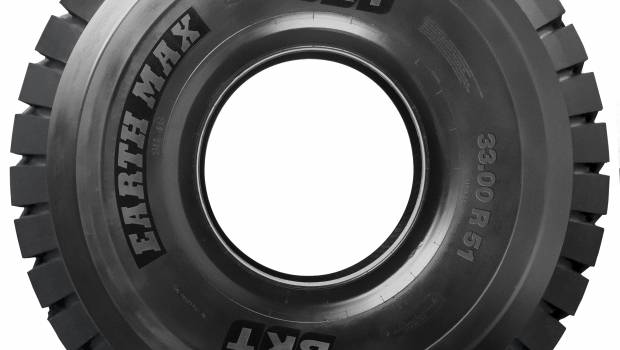 Un pneu au diamètre de plus de 3 m sur Bauma !