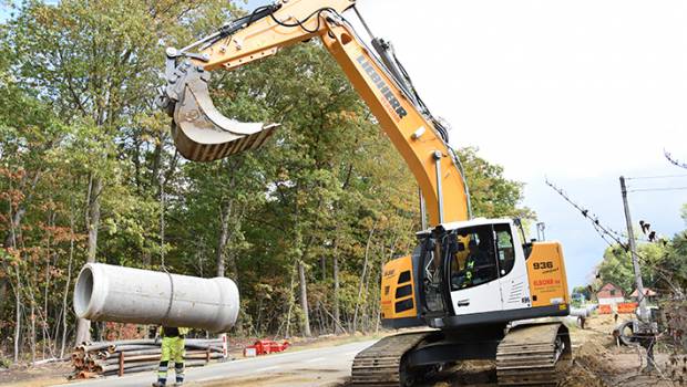 SOMTP Belgium livre la première Liebherr R 936 Compact au Benelux