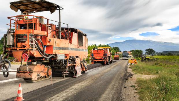 Colas recycle 5,8 millions de tonnes d’enrobés bitumineux par an