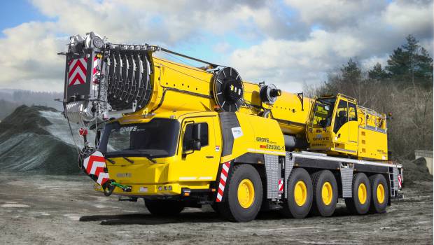 Une grue Grove à la flèche de 78,5 m sur Bauma